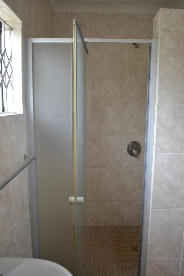 Kamogelo Guest House 兰斯堡 外观 照片